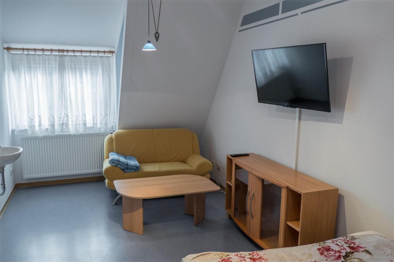 Hundemuede In * Dresden